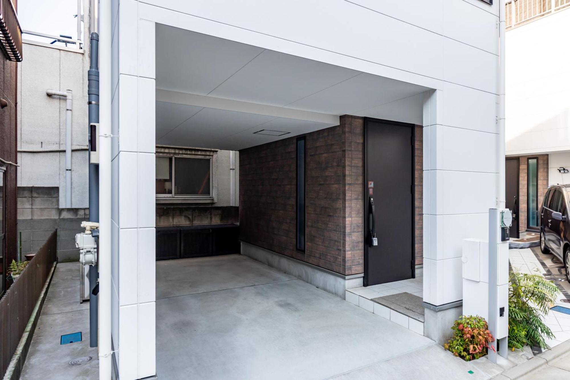 Apartment Modern Japan 東京浅草 East *